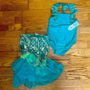 Cat and jack girls mermaid bathing suit 2 pieces size 4T